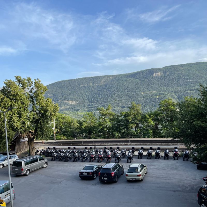 Hotel-Bahnhof-Ausserberg-Aussicht